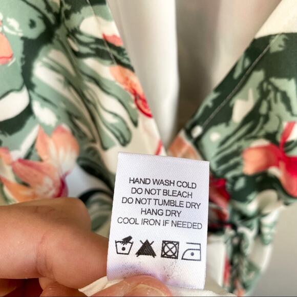 NWT Privacy Please‎ Delta Palm Dress - Picture 9 of 9